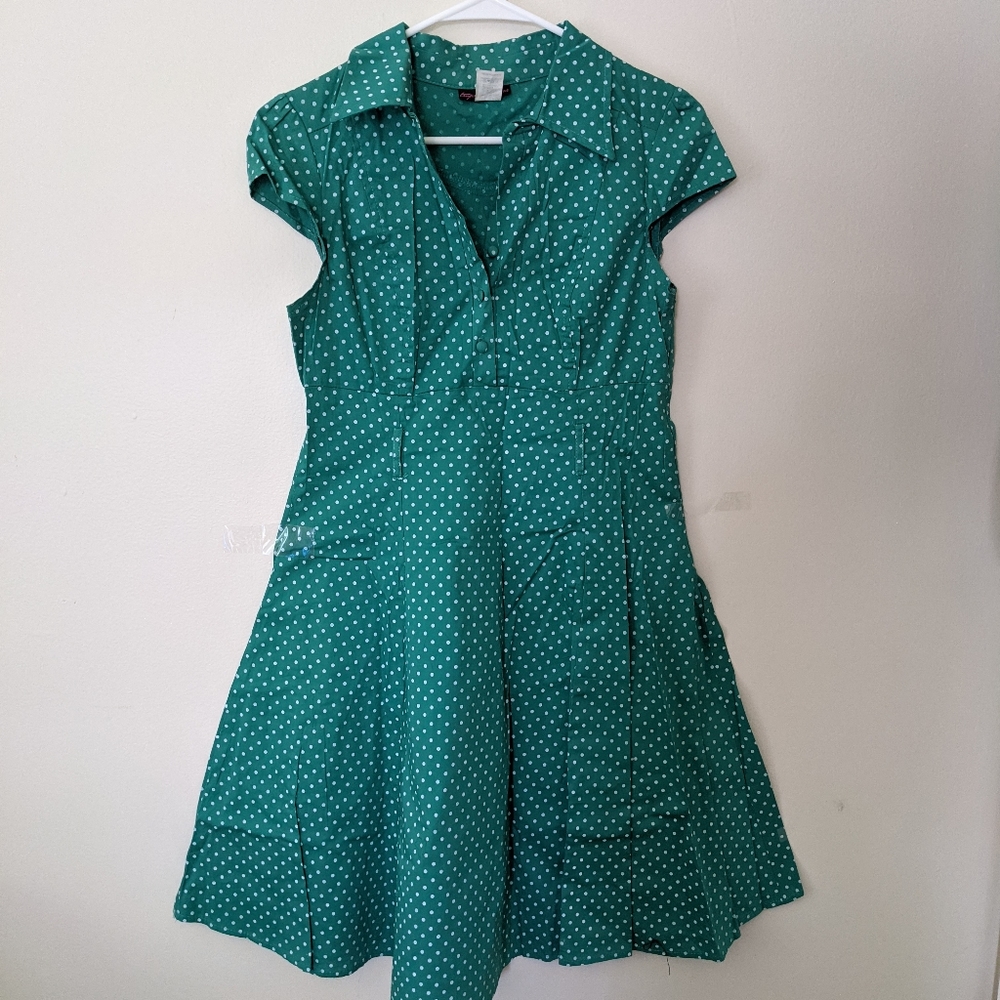 Modcloth Tropical Wear polka dot dress Size M
